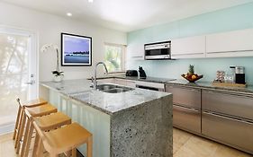 Santa Maria Suites Resort